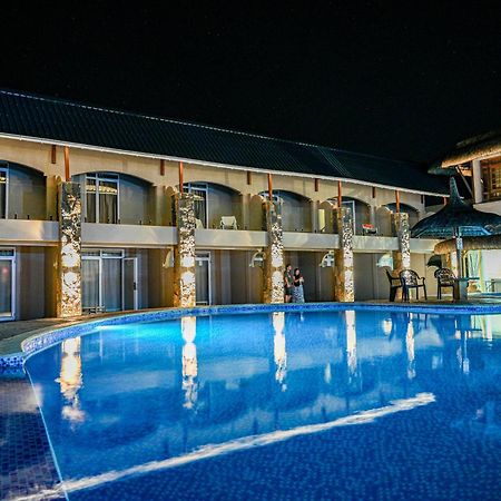 Casa Florida Hotel & Spa Pereybere Beach Екстериор снимка