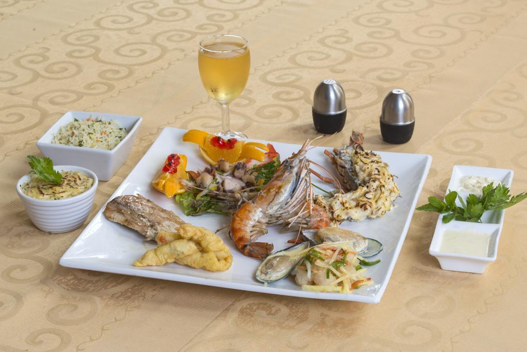 Casa Florida Hotel & Spa Pereybere Beach Екстериор снимка