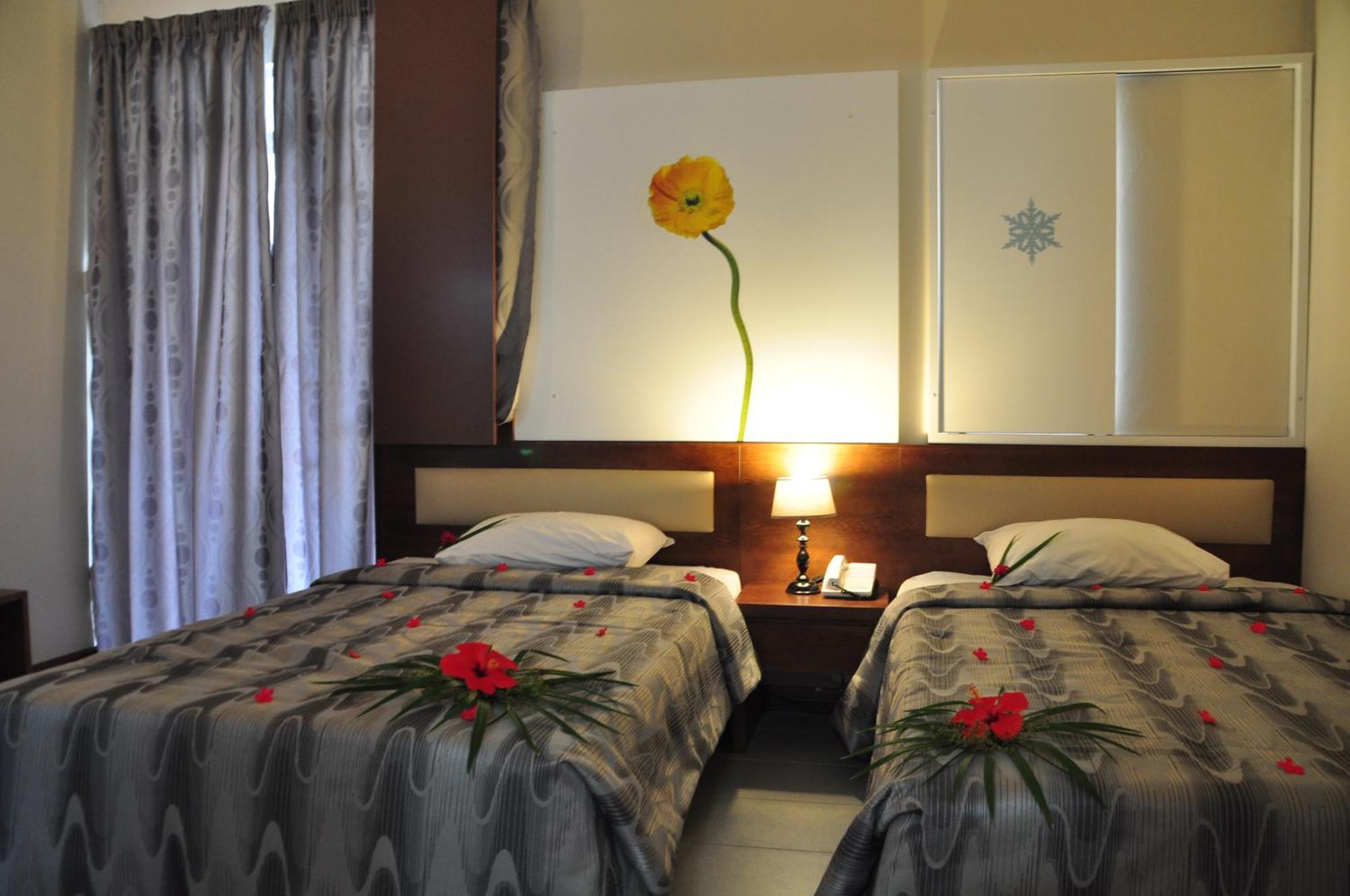 Casa Florida Hotel & Spa Pereybere Beach Екстериор снимка